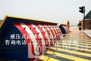 山西路障設備新選擇 翻板式與液壓式路障機技術創(chuàng)新與實踐
