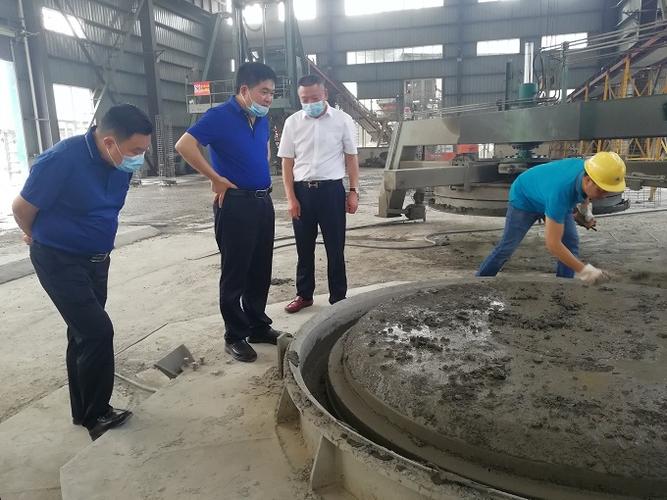 市城投集團與四川龍申建設(shè)公司召開推廣"廣元造"產(chǎn)品工作座談會